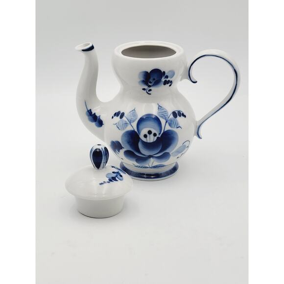 GZHEL Russian Porcelain Coffee Tea Pot Vtg 7.5" - Picture 8 of 11